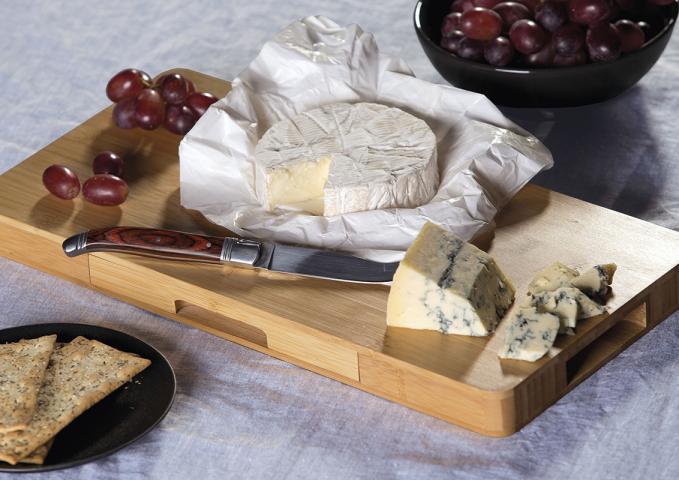 POCB_GOURMET_CHEESE_BOARD_SET_LIFESTYLE_moastal__1629260297_918